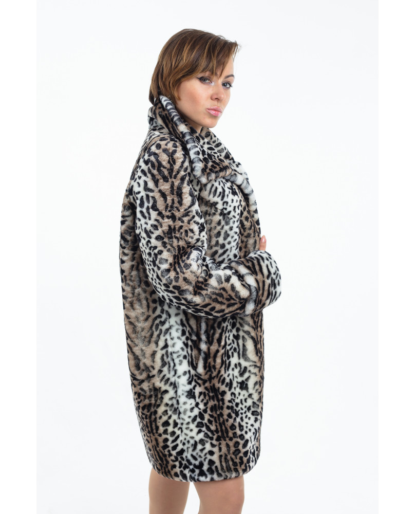 Пальто женское из натурального меха; Модель: M-24-18; Цвет: леопард; Мех: овчина; 